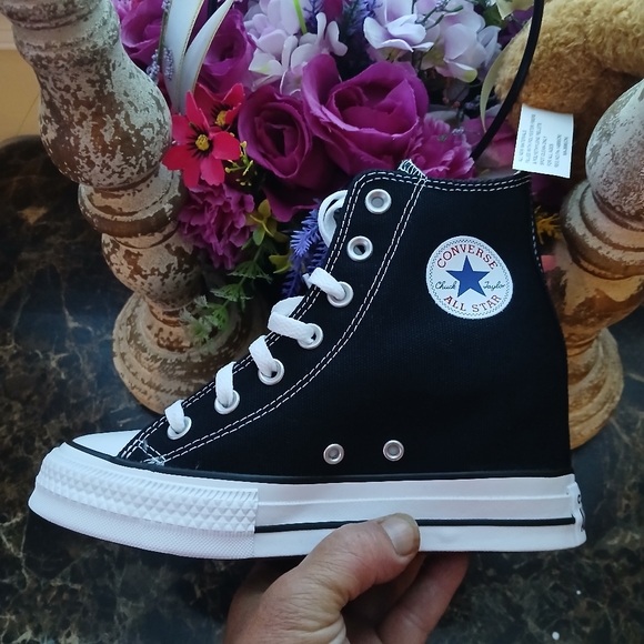 Converse CTAS Wedge Platform Shoes Size 6 for Women - Picture 1 of 13